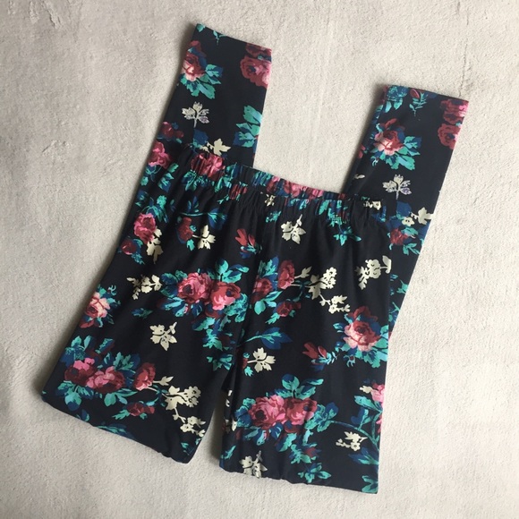 💐 DOC Floral Leggings - Picture 2 of 4